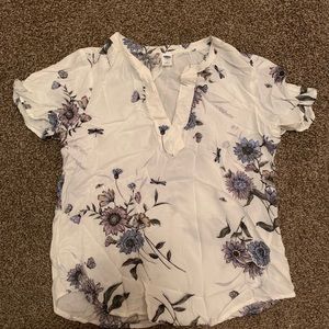 Floral Short Sleeve blouse